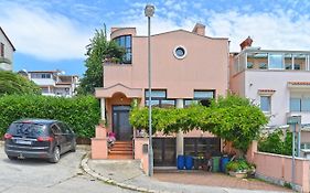 Apartments Marijan 105